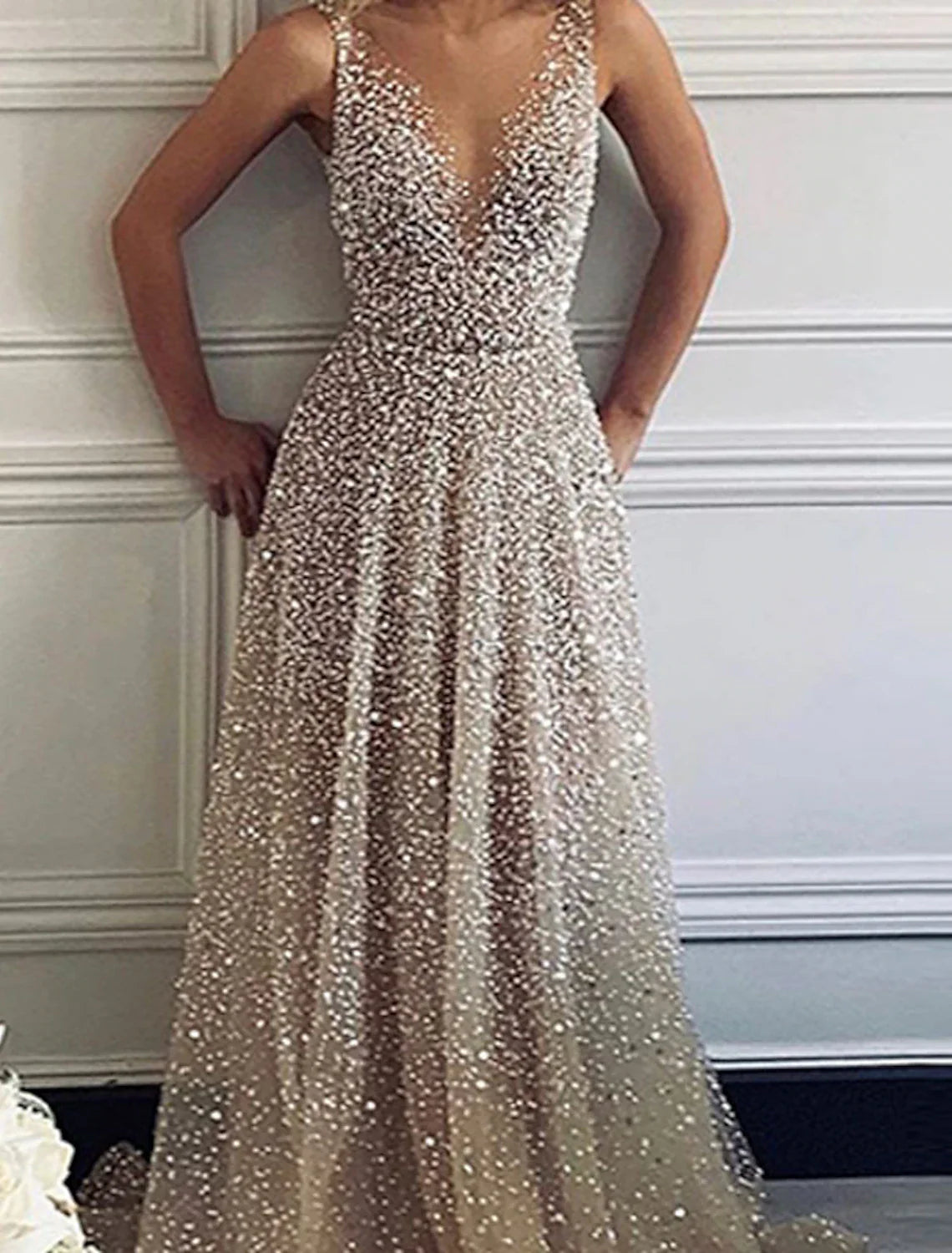 Prom Dresses Glittering Dress Party Wear Wedding Party Sweep / Brush Train Sleeveless V Neck Tulle with Sequin simple gentle atmospheric and unique desi Bring summer colors to enhance whiteness