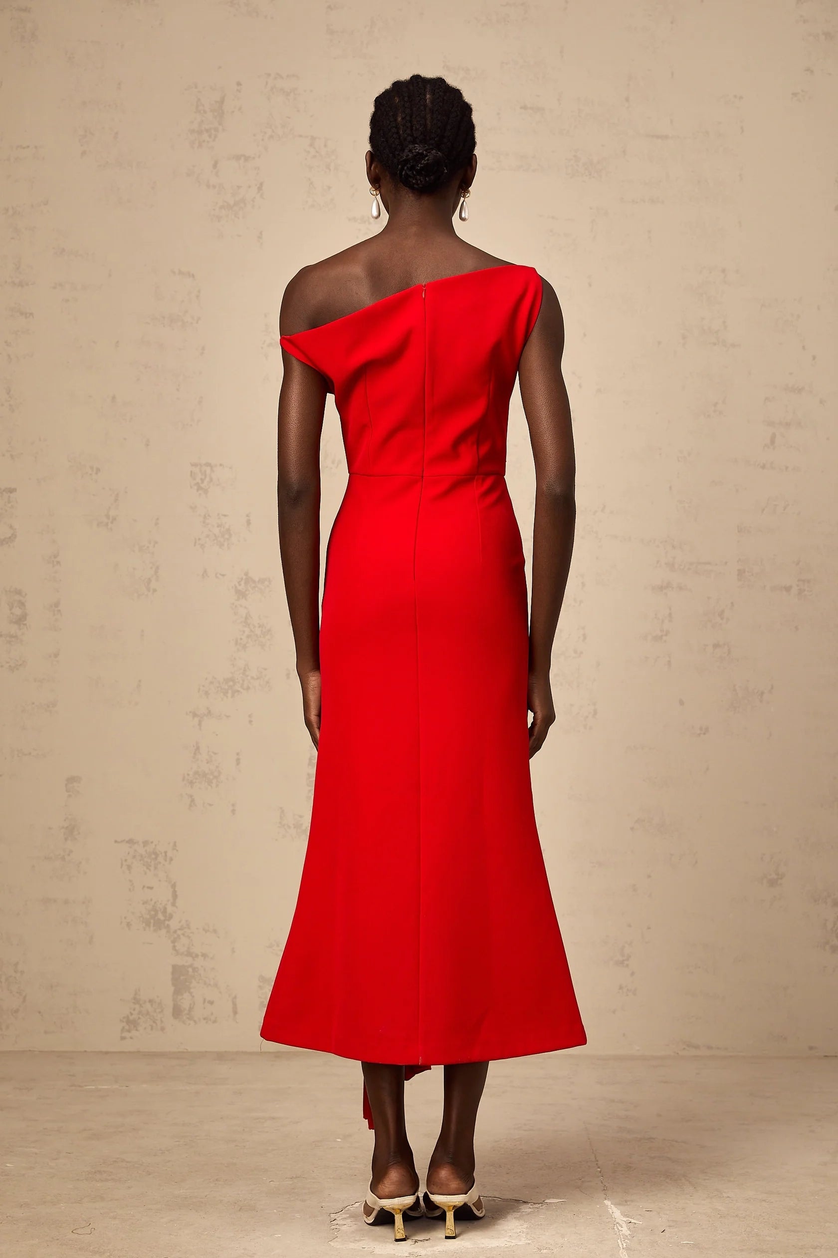 Red One - Shoulder Pleated Midi Dress asymmetrical draped midi dress in Red Evening Dress