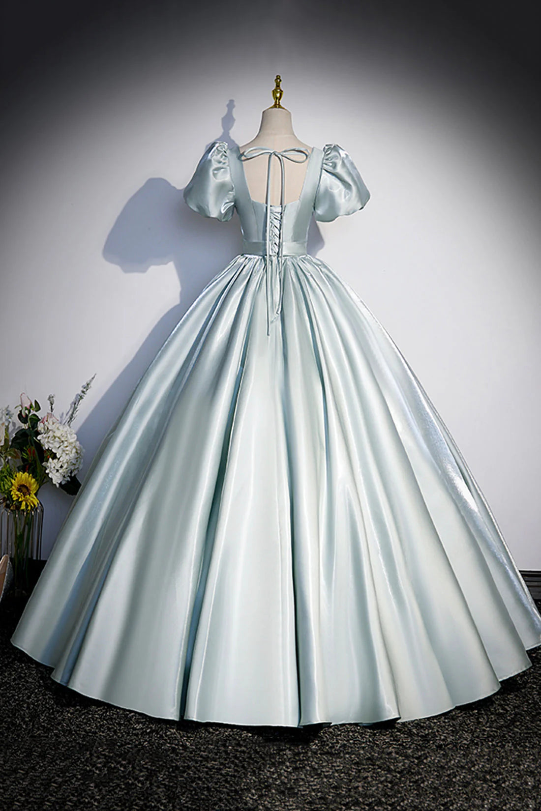 Red Strapless Tulle Short Prom Dress Cute A-Line Sweetheart Neck Party Dress simple gentle atmospheric and unique desi Bring summer colors to enhance white