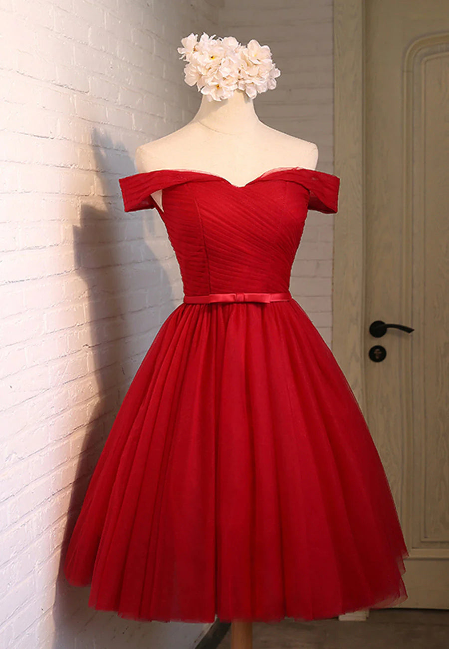 Red Tulle Short Prom Dresses,A-Line Semi Formal Dress simple gentle atmospheric and unique desi Bring summer colors to enhance whiteness