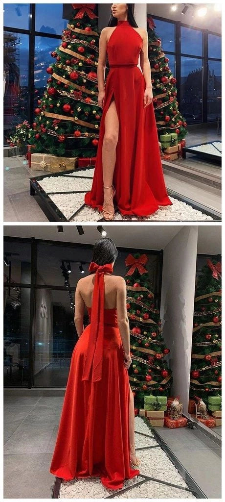 Red neck hanging long dress, sleeveless high neck and high waist design suitable for dinners, parties and other occasions