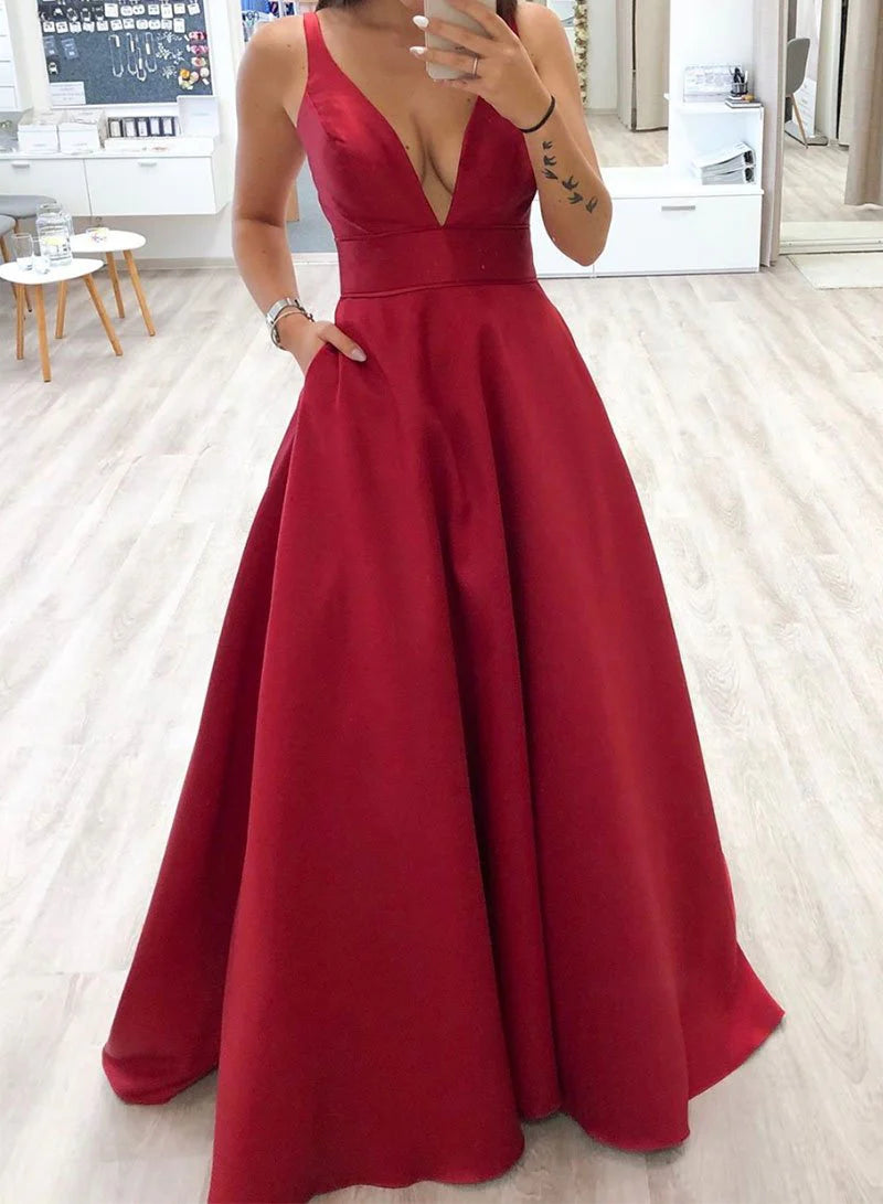Red satin dress with deep V-strap, suitable for occasions such as dinners and dances