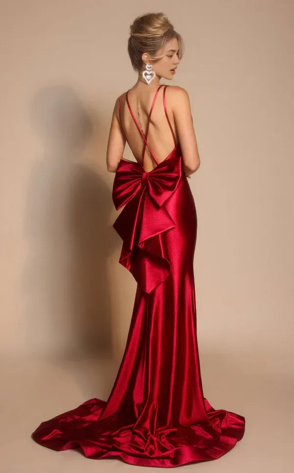 Regal Mermaid Plunge-Neck Sleeveless Open-Back Floor-Length Prom Dress
