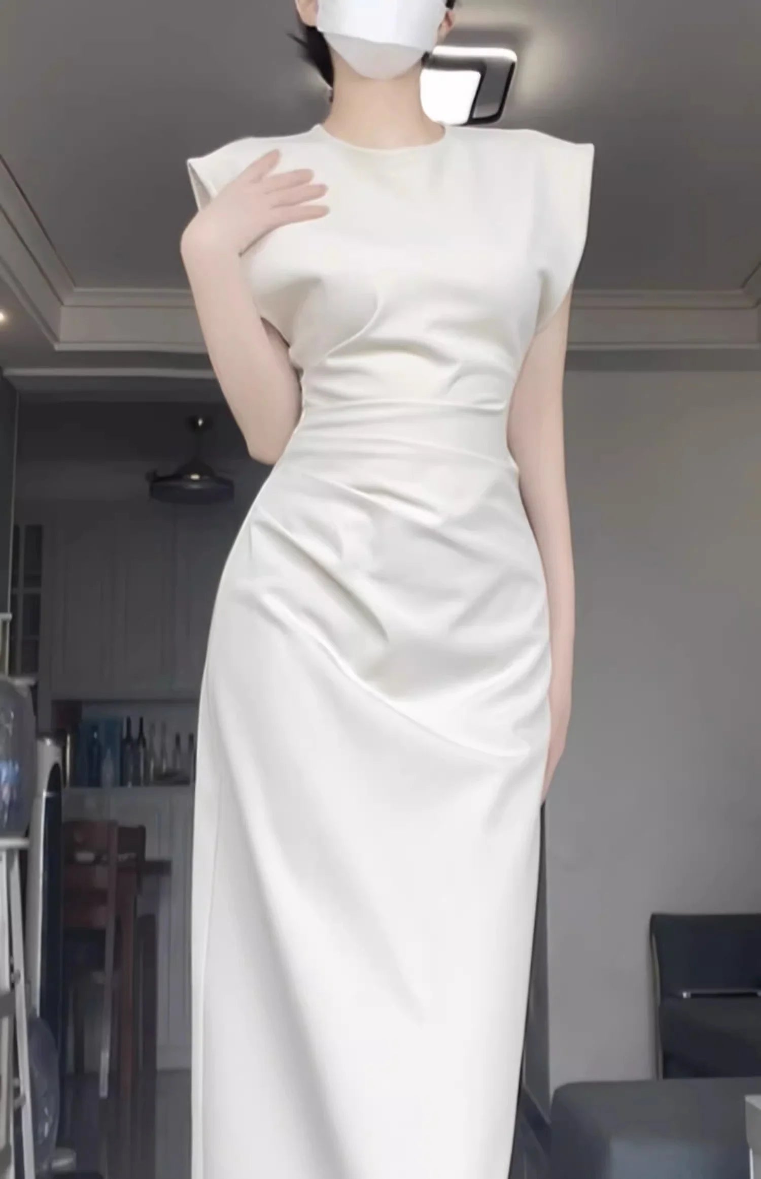 Retro Mermaid Satin White Prom Dresses Birthday Outfits With Ruffle simple gentle atmospheric and unique desi Bring summer colors to enhance whiteness