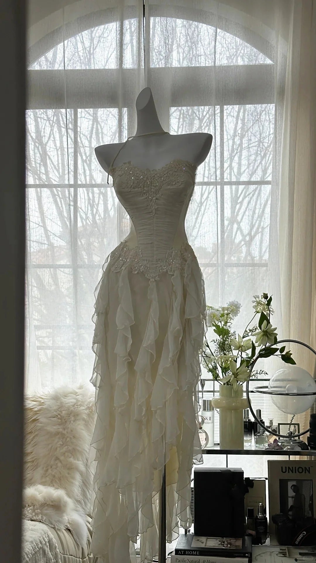 Romantic Elegant Exquisite Beaded Backless Long Chiffon Ruffle Homecoming Dress simple gentle atmospheric and unique desi Bring summer colors to enhance whiteness ﻿