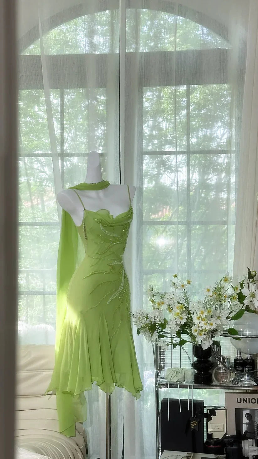 Romantic Green Exquisite Beaded Short Chiffon Homecoming Dress Evening Dress Birthday Party Dress simple gentle atmospheric and unique desi Bring summer colors to enhance whiteness