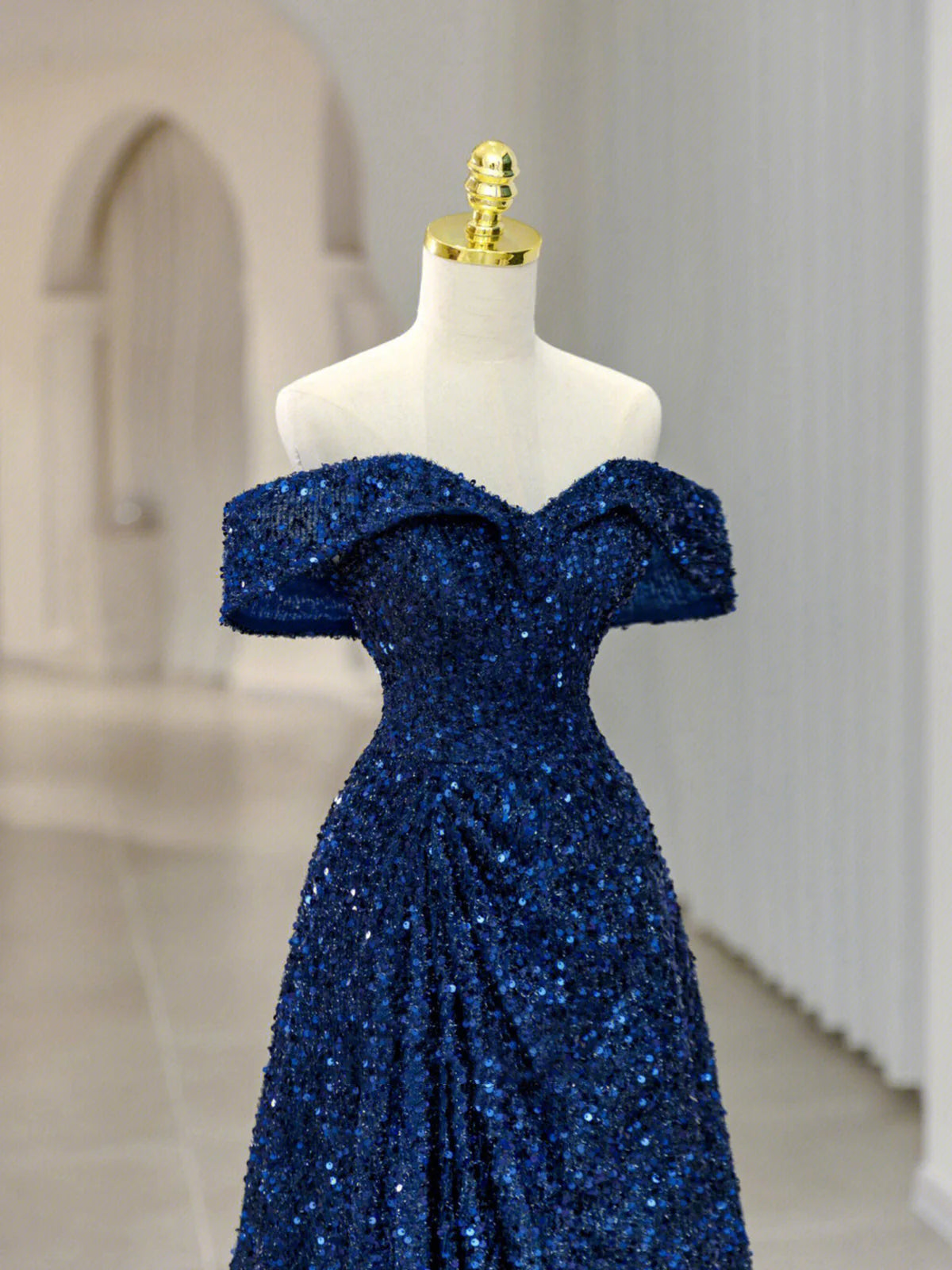 Royal Blue Sequins Long Prom Dress Off the Shoulder Formal Evening Dresses simple gentle atmospheric and unique desi Bring summer colors to enhance whiteness