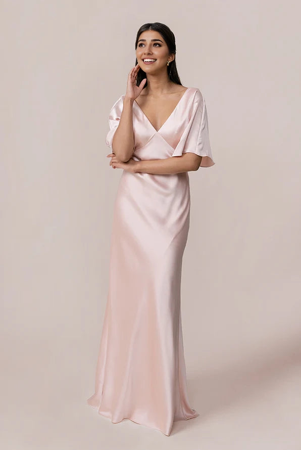 Satin Dresssimple gentle atmospheric and unique desi Bring summer colors to enhance whiteness