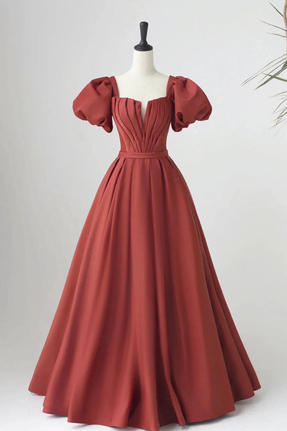 Satin Long Pleated Long Prom Dress Elegant Short Sleeve Evening Party Dress Discount Long Bridesmaid Dresses