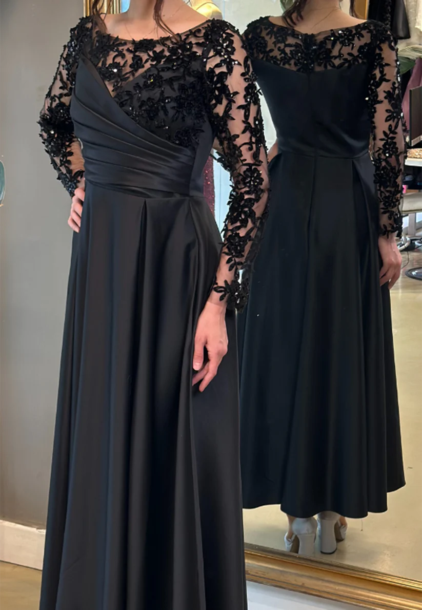 Scoop Long Sleeves Appliques A-Line Mother of Bride Dress simple gentle atmospheric and unique desi Bring summer colors to enhance whiteness