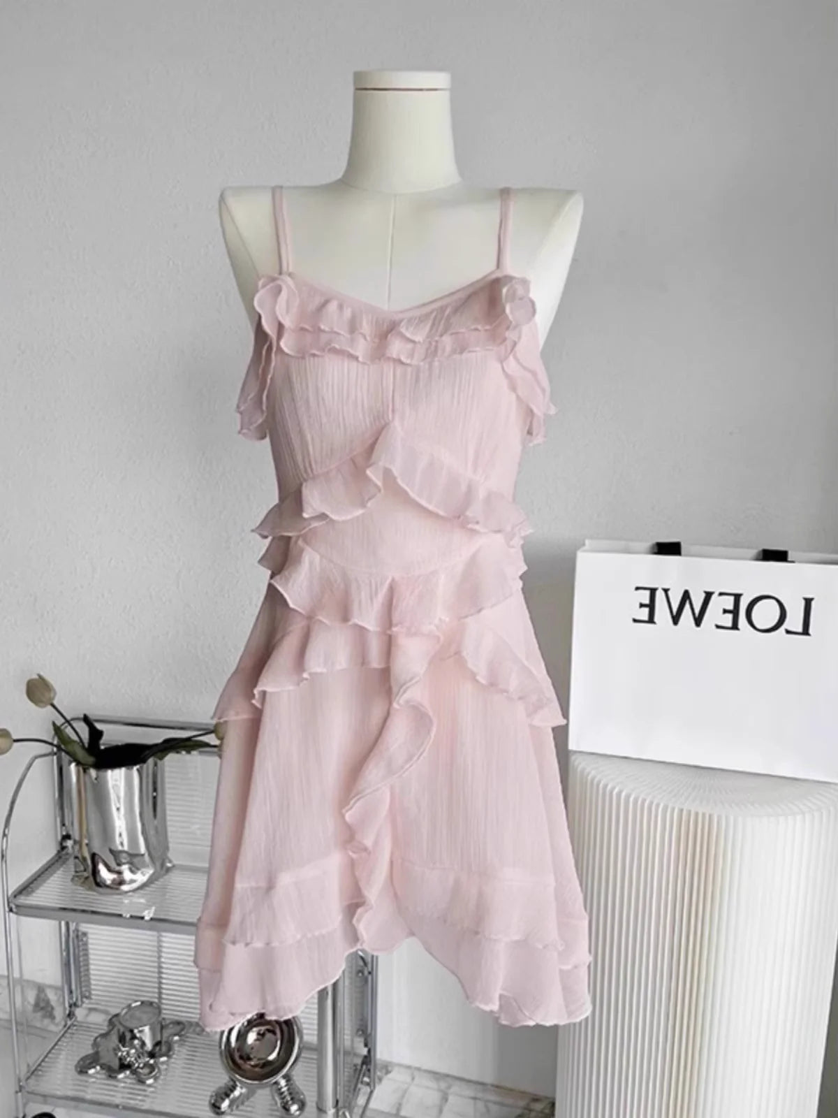 Sexy A Line Straps Ruffled Chiffon Pink Short Women's Holiday Dresses simple gentle atmospheric and unique desi Bring summer colors to enhance whiteness