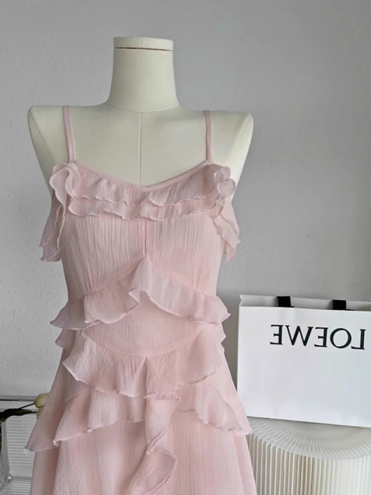 Sexy A Line Straps Ruffled Chiffon Pink Short Women's Holiday Dresses simple gentle atmospheric and unique desi Bring summer colors to enhance whiteness