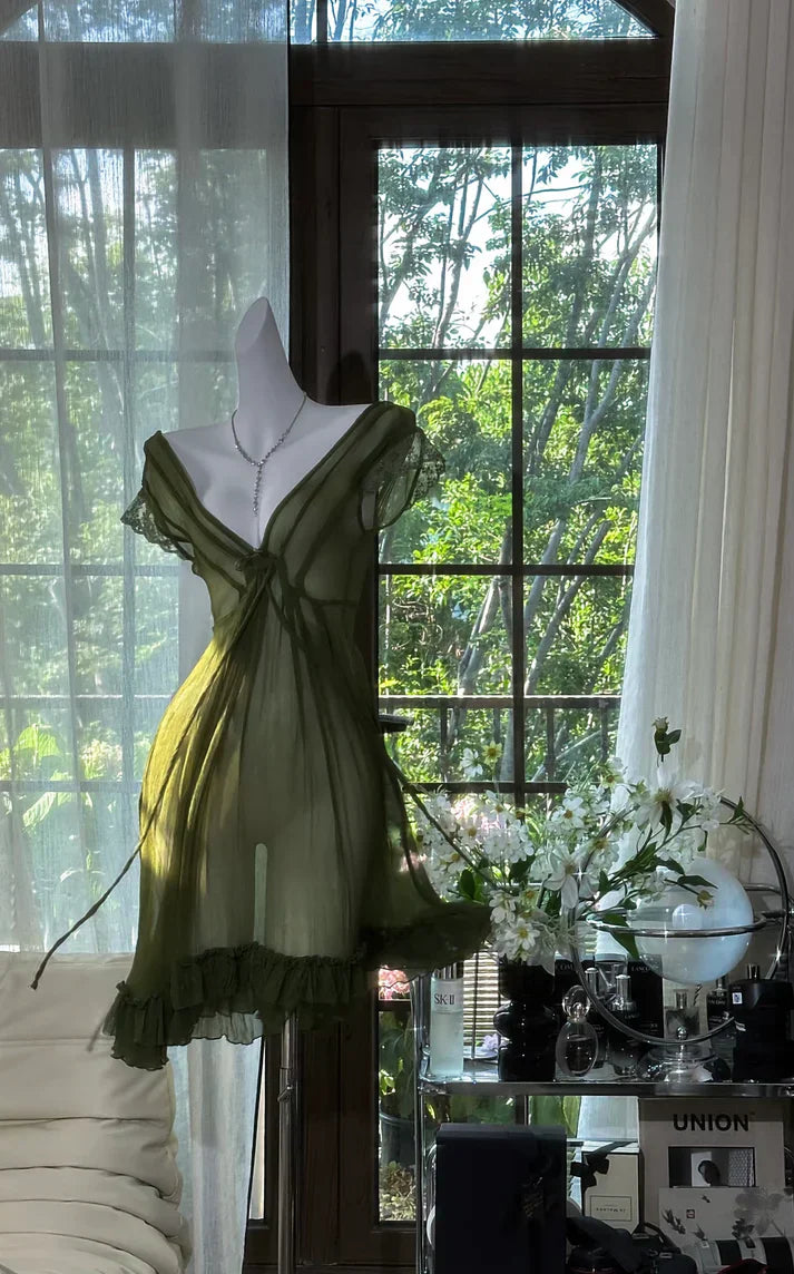 Sexy Dark Green Flowy A Line V Neck Chiffon Short Homecoming Dress Cocktail Dress simple gentle atmospheric and unique desi Bring summer colors to enhance whiteness