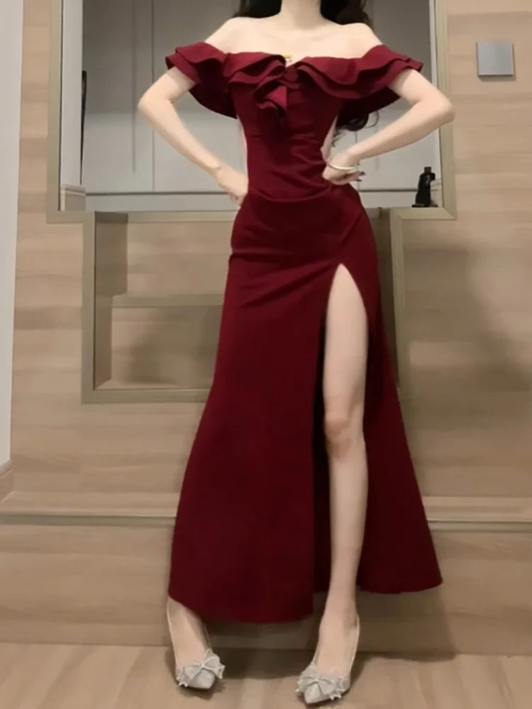 Sexy Sheath Off The Shoulder Burgundy Slit Holiday Prom Dresses Night Dress Birthday Outfitssimple gentle atmospheric and unique desi Bring summer colors to enhance whiteness