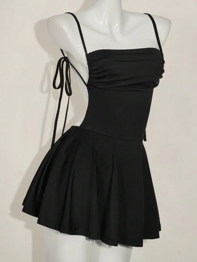 Sexy Spaghetti Straps Black Backless Cocktail Dress Short Homecoming Dress simple gentle atmospheric and unique desi Bring summer colors to enhance whiteness ﻿