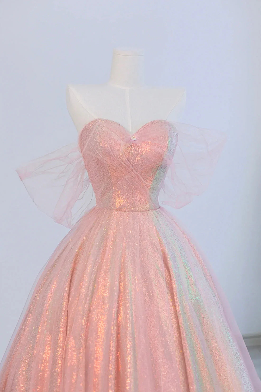 Shiny Tulle Sequins Long Prom Dress Beautiful A-Line Formal Dress Sweet 16 Dress simple gentle atmospheric and unique desi Bring summer colors to enhance white