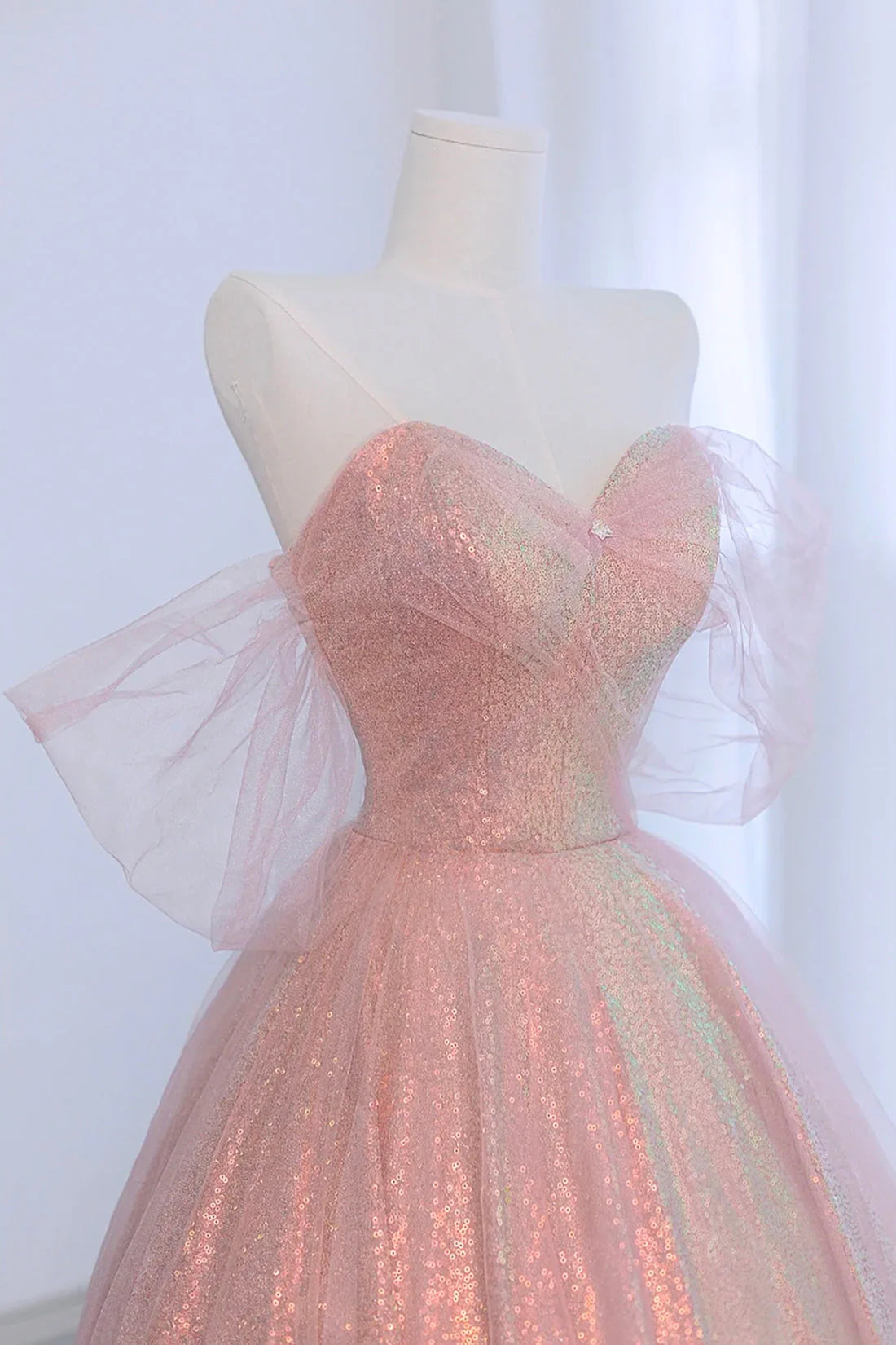 Shiny Tulle Sequins Long Prom Dress Beautiful A-Line Formal Dress Sweet 16 Dress simple gentle atmospheric and unique desi Bring summer colors to enhance white