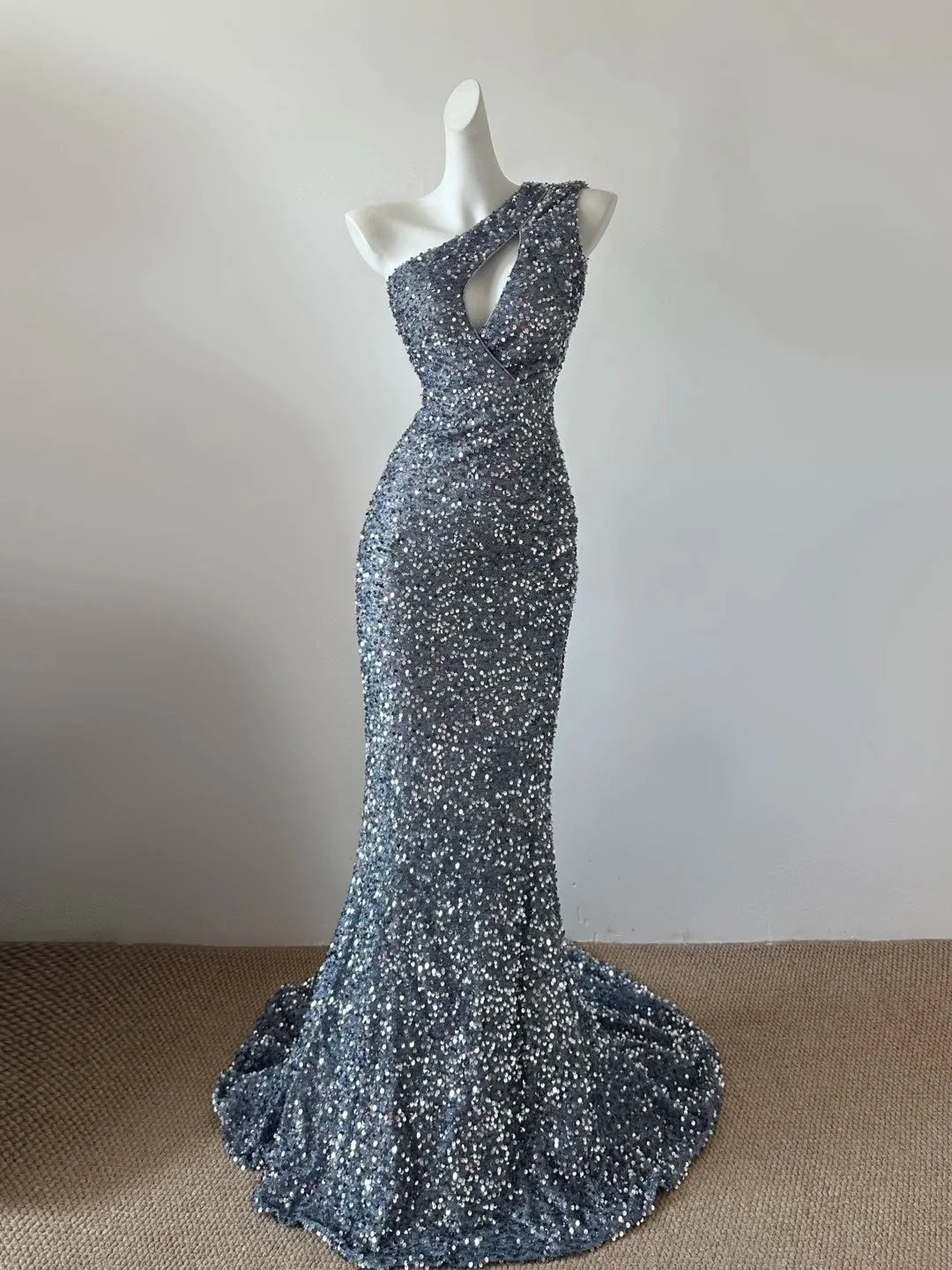 Silver grey one shoulder sequined fish tail long dress with unique hollow cut, suitable for formal dinners and parties