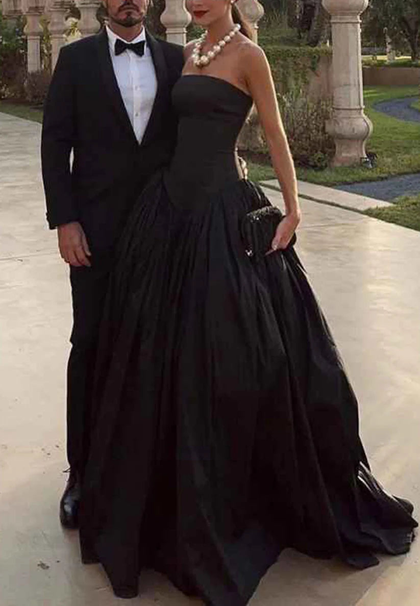 Simple A-Line Black Strapless Floor Length Pleated Sleeveless Zipper Satin Prom Evening Dress simple gentle atmospheric and unique desi Bring summer colors to enhance whiteness