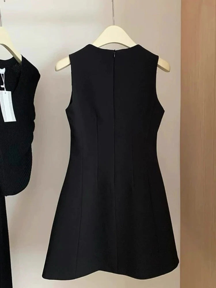Simple A line Square Neck Little Black Dress Party Dresses Short Formal Homecoming Dresses Night Chic Elegant Cocktail Dresses 16th Birthday Outfits Hoco Dress