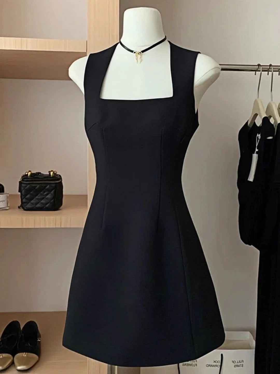 Simple A line Square Neck Little Black Dress Party Dresses Short Formal Homecoming Dresses Night Chic Elegant Cocktail Dresses 16th Birthday Outfits Hoco Dress