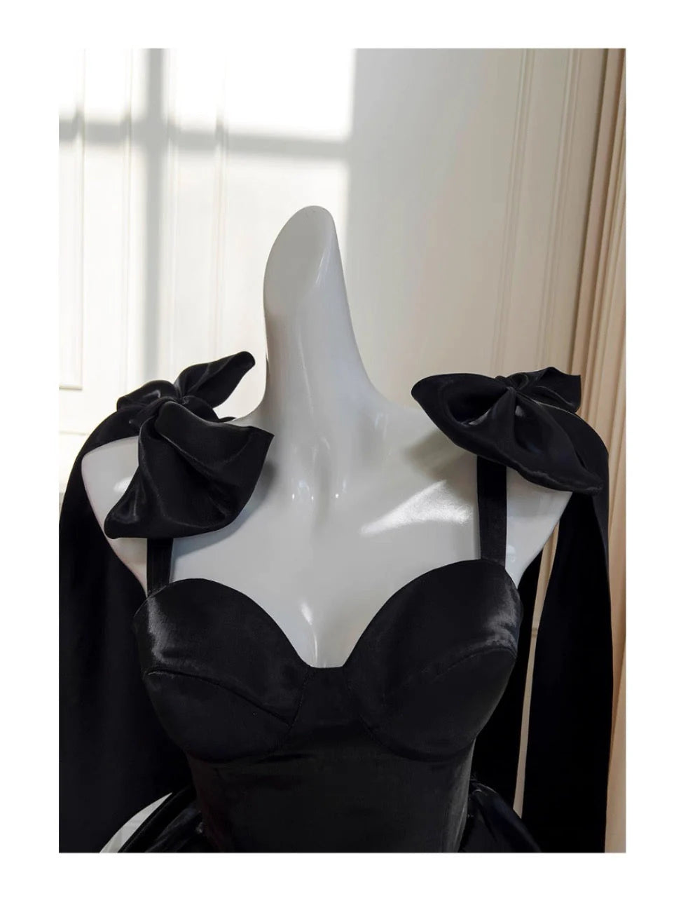 Simple A line Straps Little Black Dress Mini Short Formal Cocktail Dress Homecoming Dresses Summer Middle School Hoco Dress Homecoming Outfits 19th Birthday Outfit