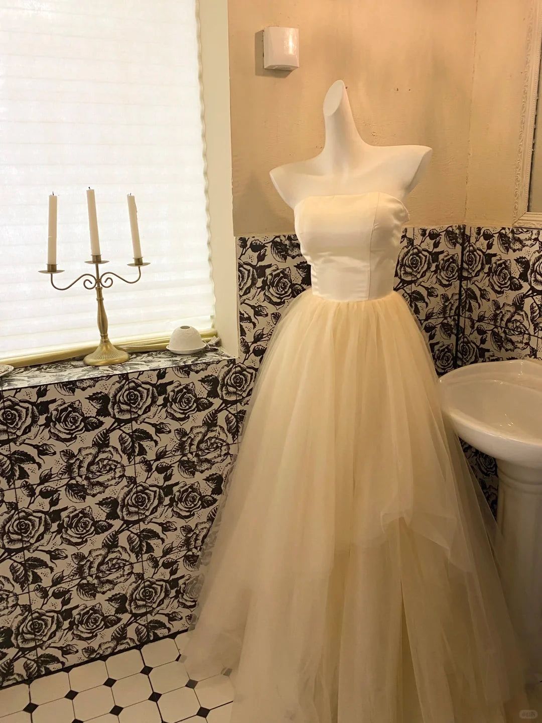 Simple Light Champagne A Line Strapless Satin Tulle Party Dress Prom Dress simple gentle atmospheric and unique desi Bring summer colors to enhance whiteness ﻿