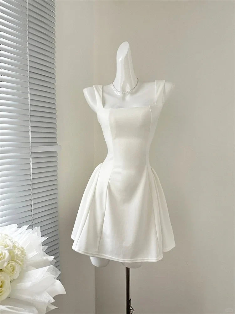 Simple White Square Neckline A Line Homecoming Dress Short Vacation Dress simple gentle atmospheric and unique desi Bring summer colors to enhance whiteness