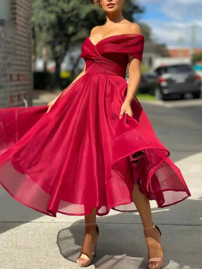 Simple burgundy tulle off shoulder prom dress burgundy bridesmaid dress simple gentle atmospheric and unique desi Bring summer colors to enhance whitenes