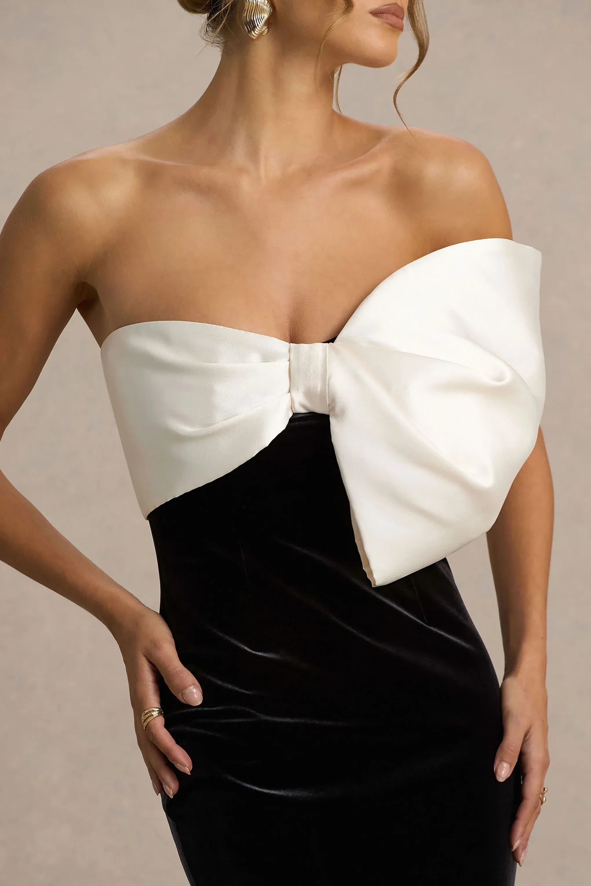 Sophisticated Mermaid Strapless Sleeveless Bow Detail Back Zipper Floor Length Prom Dress