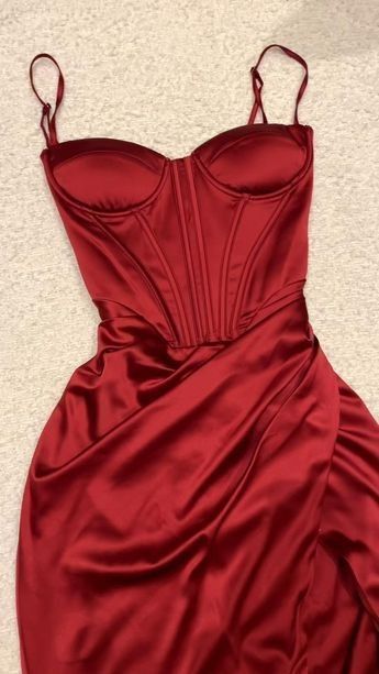Spaghetti Straps Red Long Prom Dress Slit Evening Dresses gowns evening dresses simple gentle atmospheric and unique desi Bring summer colors to enhance whiteness