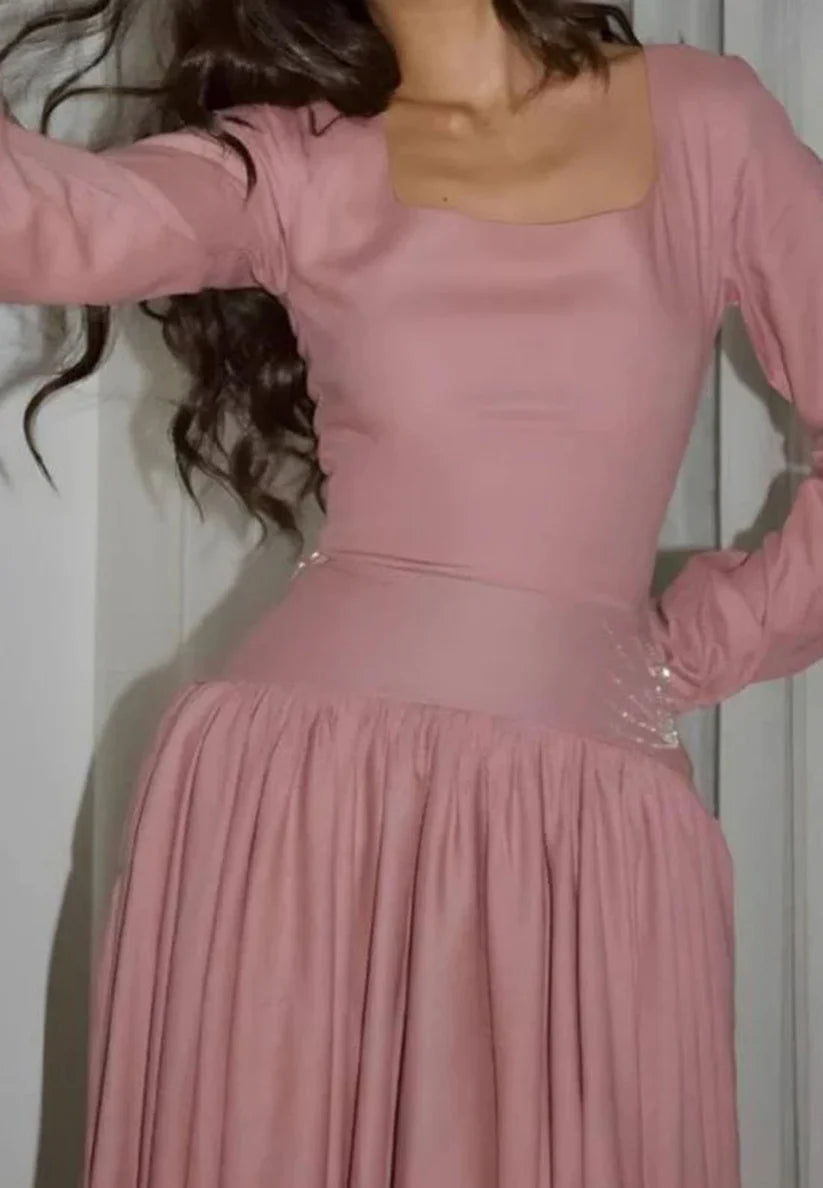 Square Long Sleeves Pleated A-Line Party Dress simple gentle atmospheric and unique desi Bring summer colors to enhance whiteness