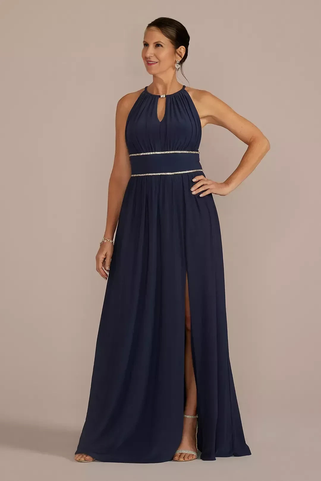 Stylish A Line Halter Neck Sleeveless Keyhole Back Floor Length Mother of the Bride Dress