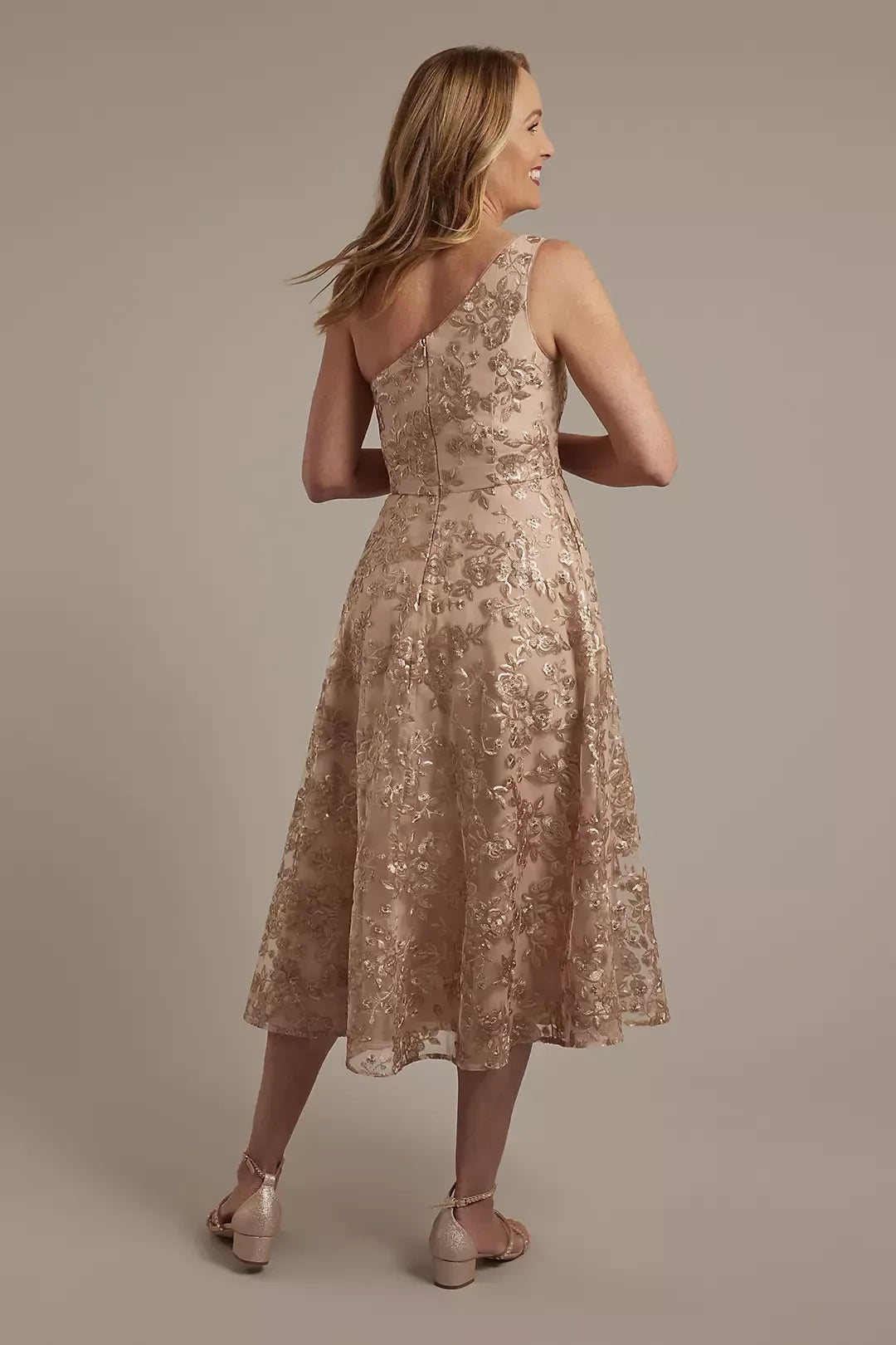 Stylish A Line One Shoulder Sleeveless Lace Back Midi Length Mother of the Bride Dress