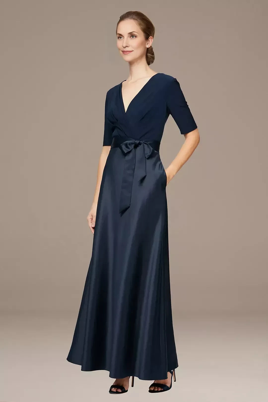 Stylish A Line V Neck Three Quarter Sleeve Plain Back Floor Length Mother of the Bride Dress