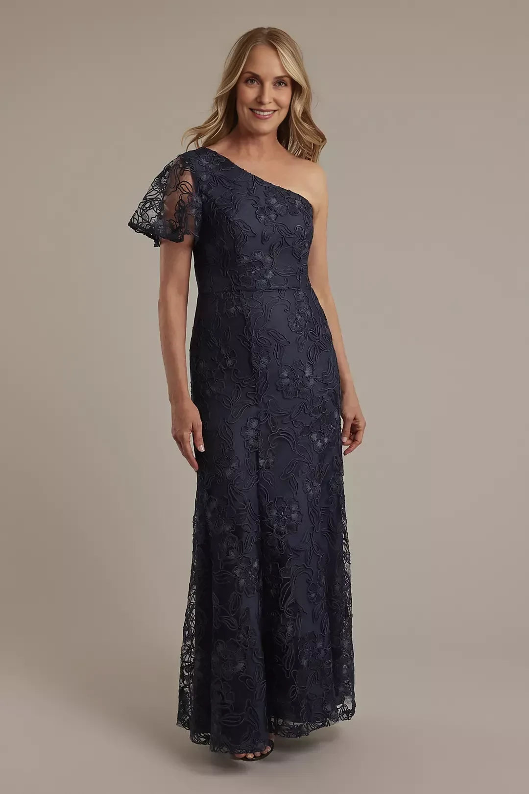 Stylish Mermaid One Shoulder Short Sleeve Lace Back Floor Length Mother of the Bride Dress