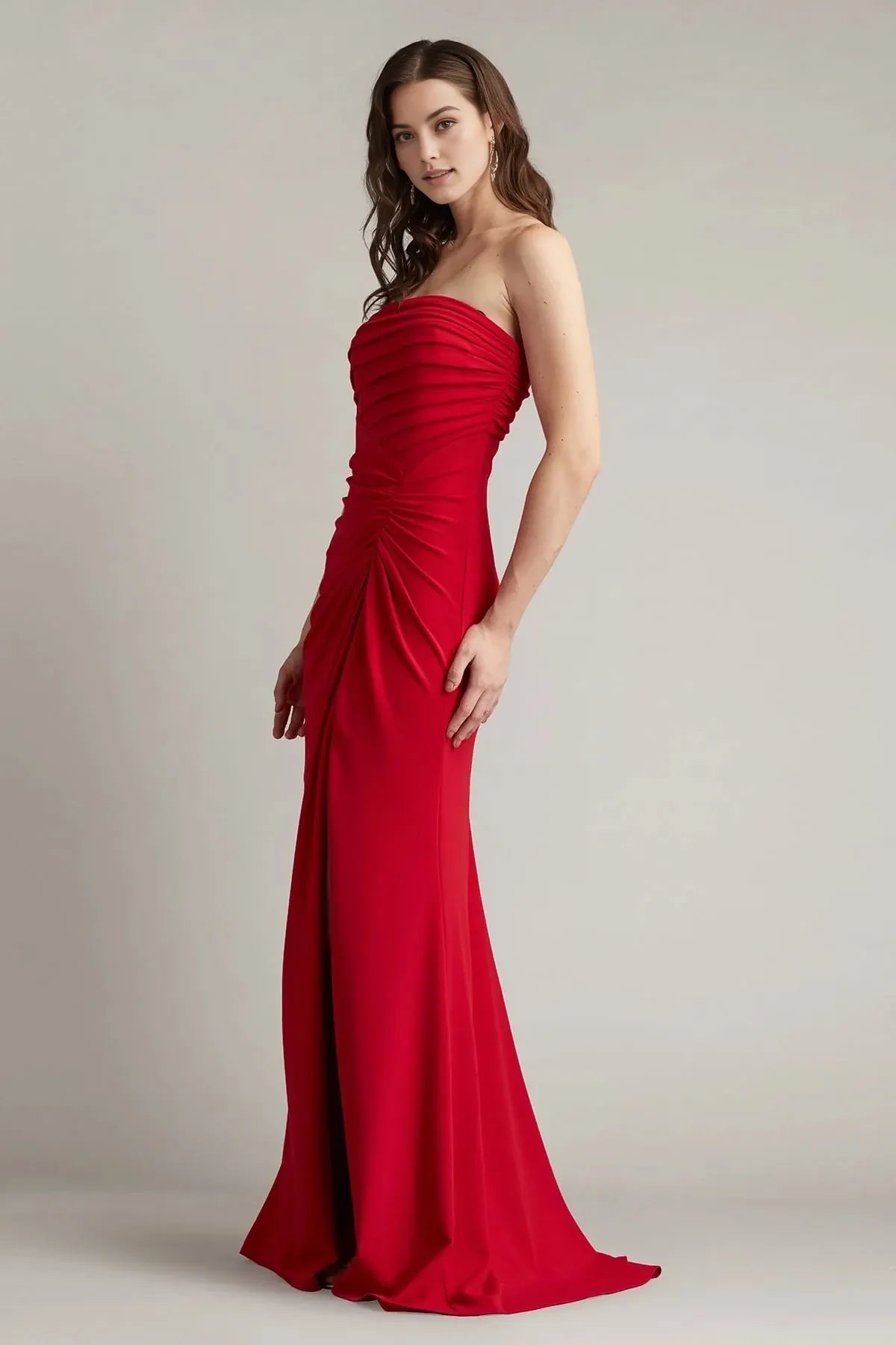 Sultry Mermaid Strapless Sleeveless Zipper-Back Floor-Length Prom Dress