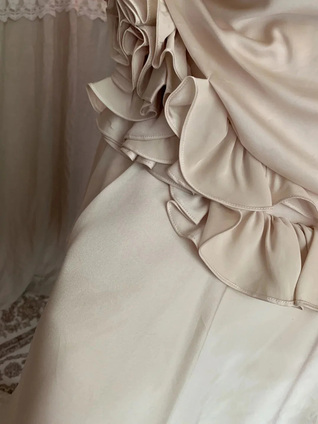 Sweet Cute Short Irregular Floral and Irregular Hem Chiffon Satin Homecoming Dress simple gentle atmospheric and unique desi Bring summer colors to enhance whiteness