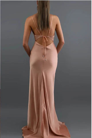 Thin Straps Blush Bridesmaid Gown with Ruching Details evening Gowns simple gentle atmospheric and unique desi Bring summer colors to enhance whitenes