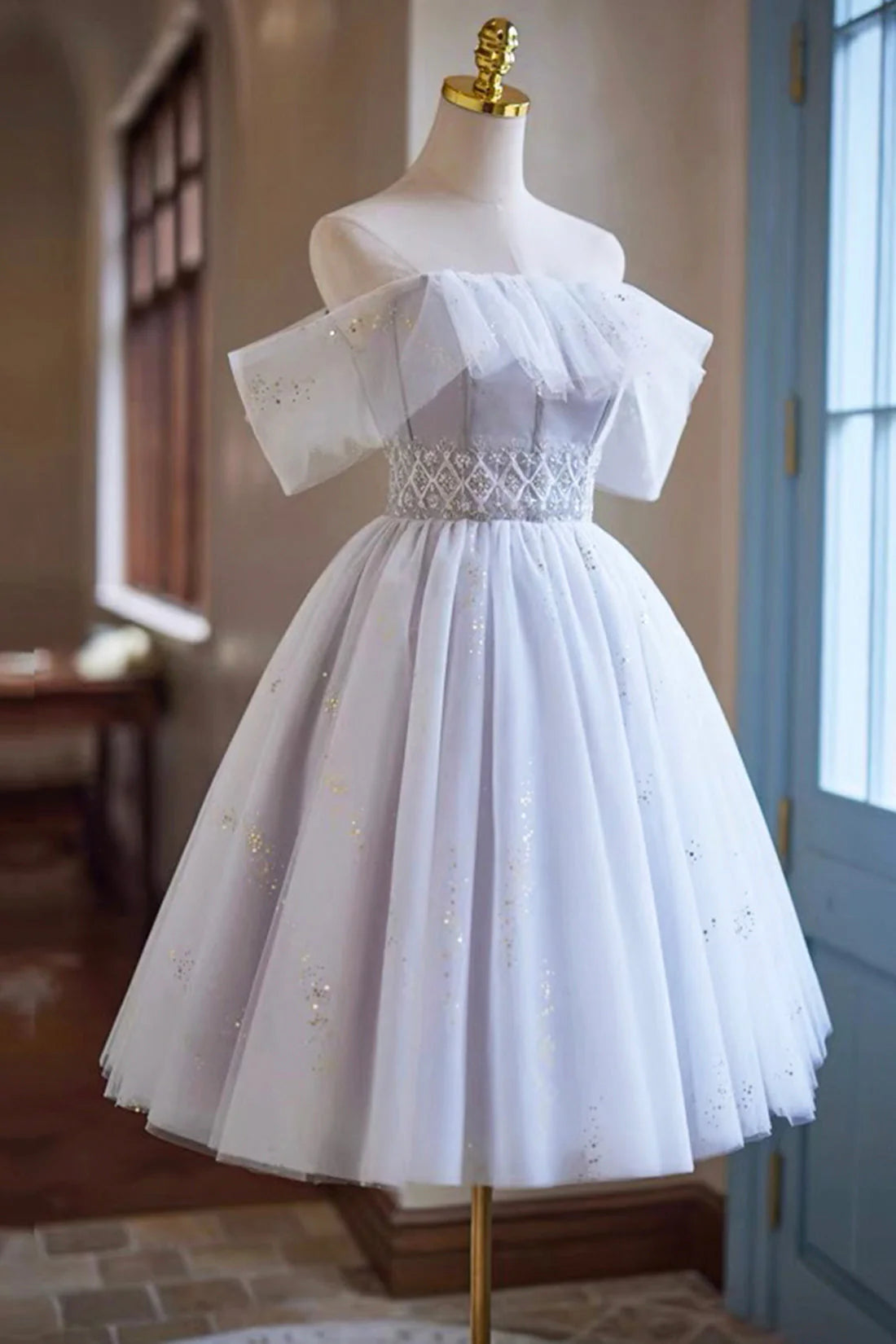 Tulle Sequins Short Prom Dress A-Line Off the Shoulder Evening Party Dress simple gentle atmospheric and unique desi Bring summe