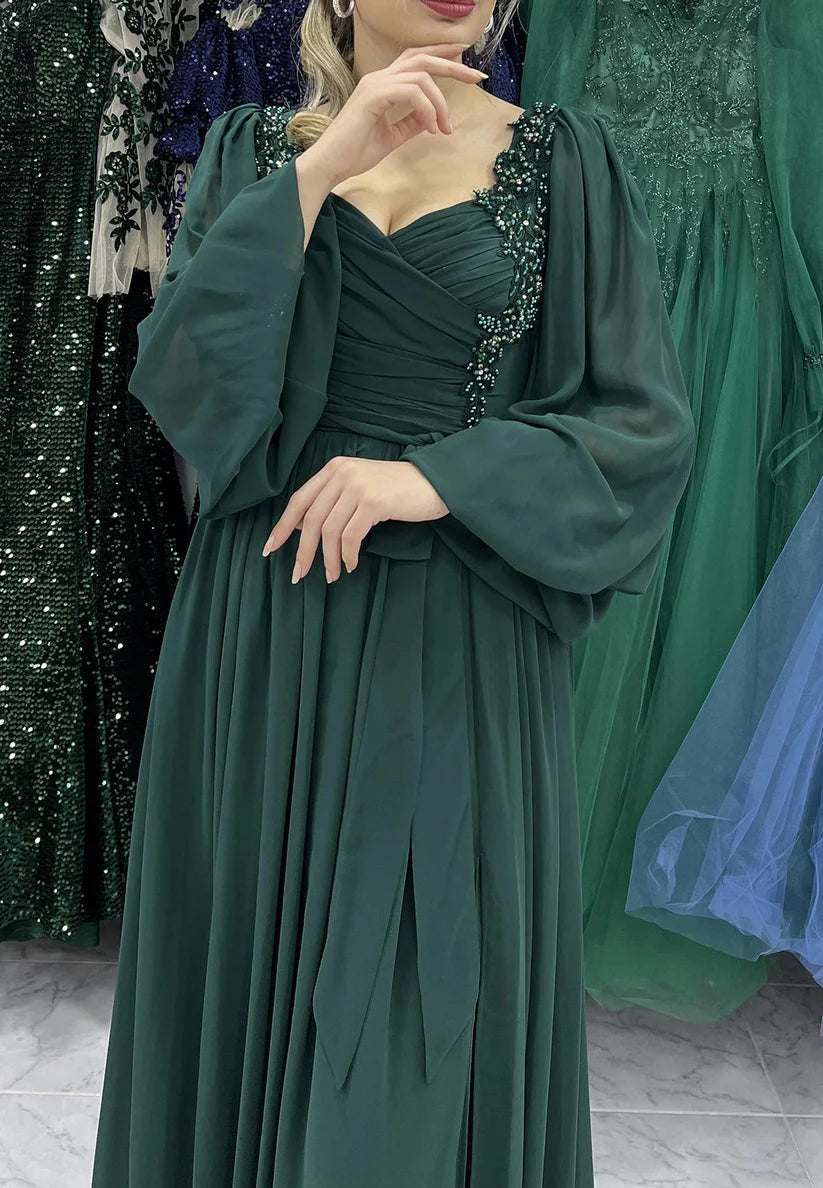 V-Neck Long Sleeves Appliques Chiffon Pleated A-Line Mother of Bride Dress simple gentle atmospheric and unique desi Bring summer colors to enhance whiteness