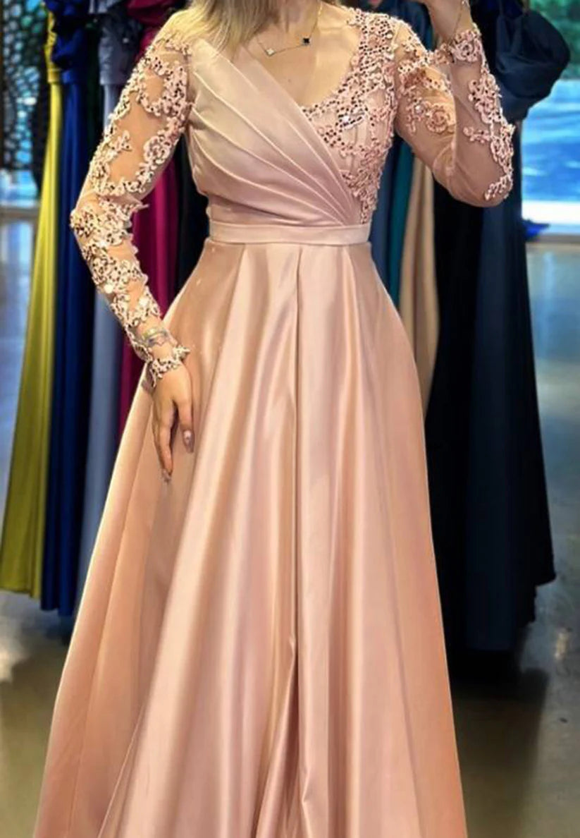V-Neck Long Sleeves Appliques Pleated A-Line Mother of Bride Dress simple gentle atmospheric and unique desi Bring summer colors to enhance whiteness