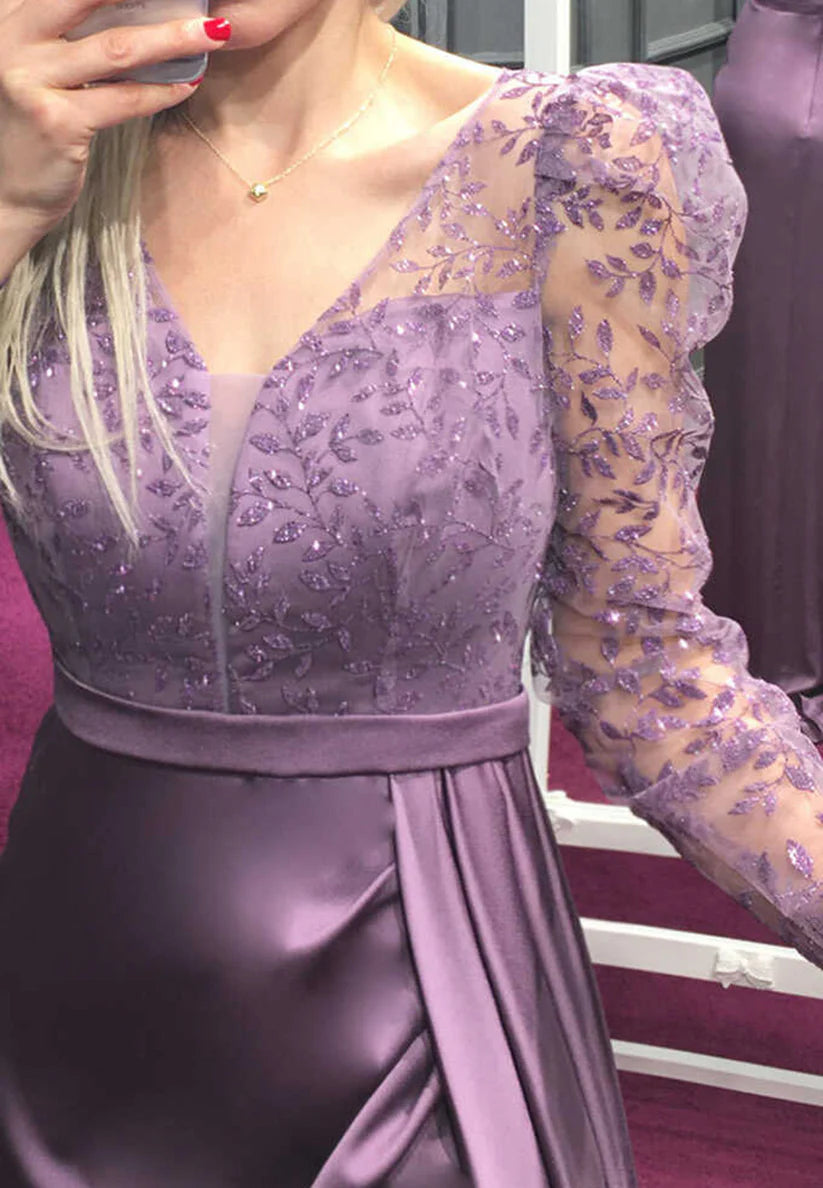 V-Neck Long Sleeves Appliques Pleated Sheath Mother of Bride Dress simple gentle atmospheric and unique desi Bring summer colors to enhance whiteness