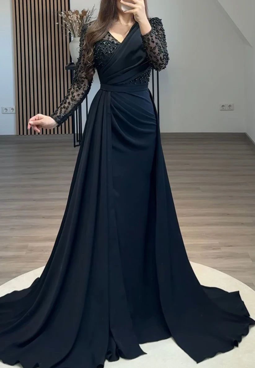 V-Neck Long Sleeves Pleated Beaded Emboridery Sheath Formal Dress simple gentle atmospheric and unique desi Bring summer colors to enhance whiteness