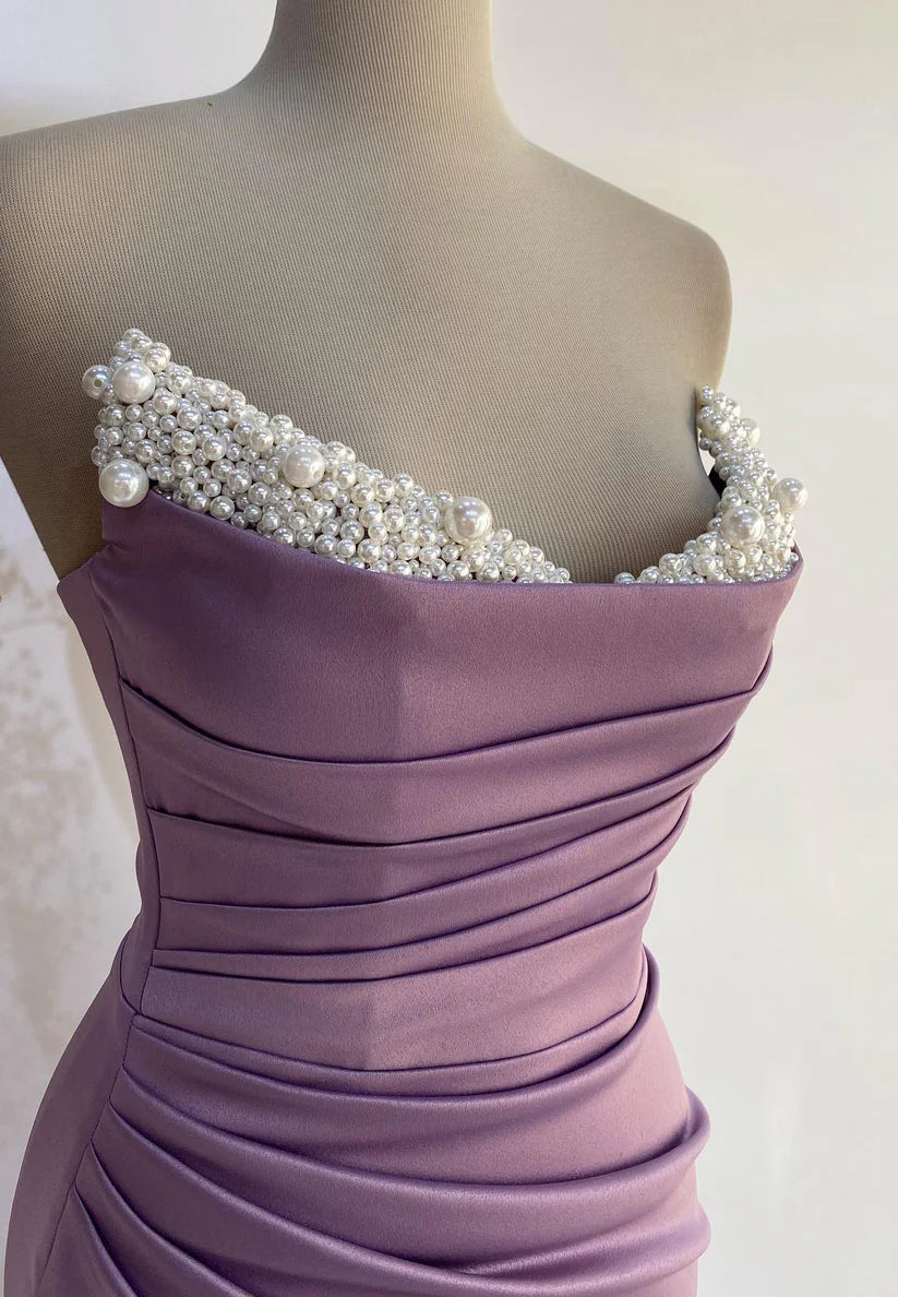 V-Neck Pearl Straplesss Pleated Side Slit Sheath Prom Dress simple gentle atmospheric and unique desi Bring summer colors to enhance whiteness