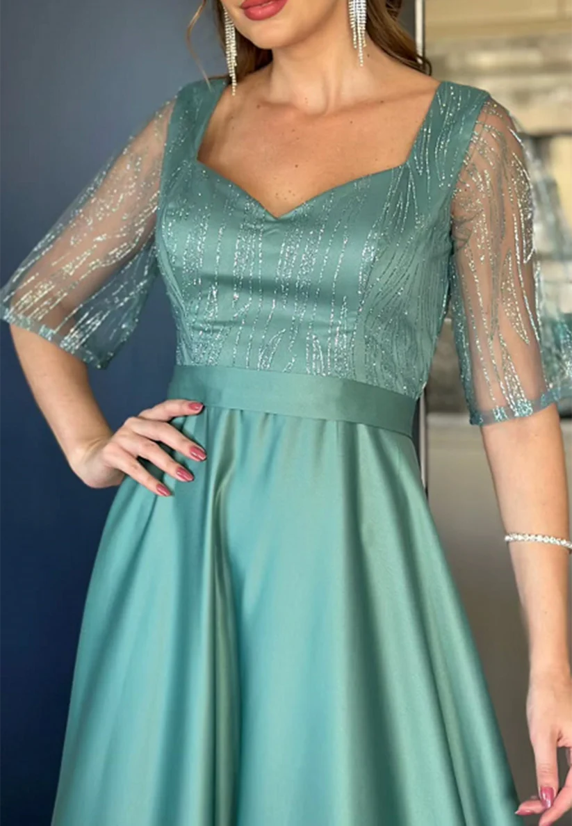 V-Neck Short Sleeves Sleek A-Line Mother of Bride Dress simple gentle atmospheric and unique desi Bring summer colors to enhance whiteness