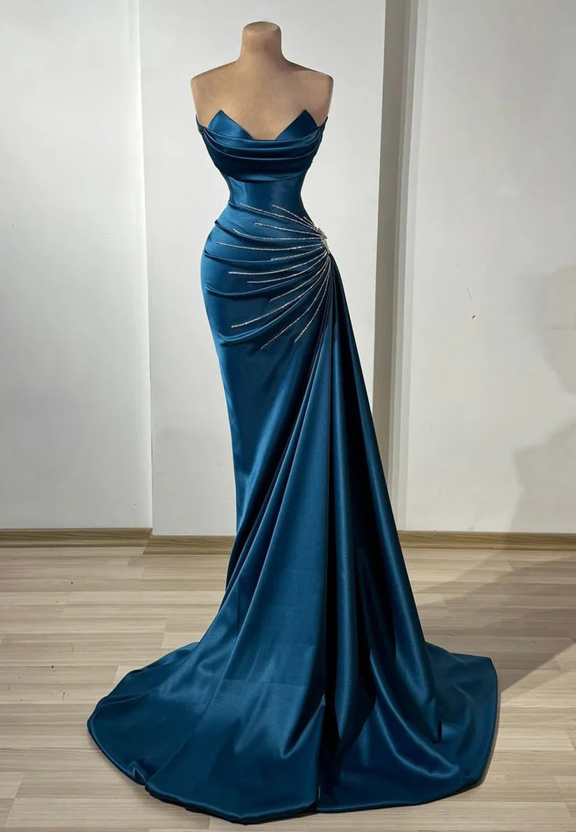 V-Neck Sleeveless Pleated Beaded Sheath Evening Dress simple gentle atmospheric and unique desi Bring summer colors to enhance whiteness