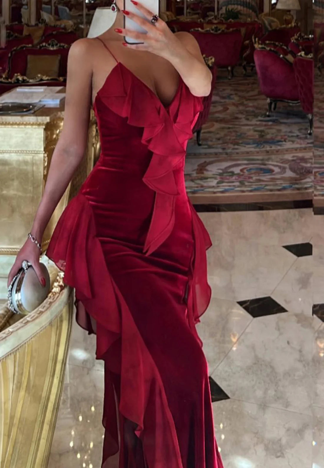 V-Neck Spaghetti Straps Velvet Ruffled Mermaid Evening Dress simple gentle atmospheric and unique desi Bring summer colors to enhance whiteness