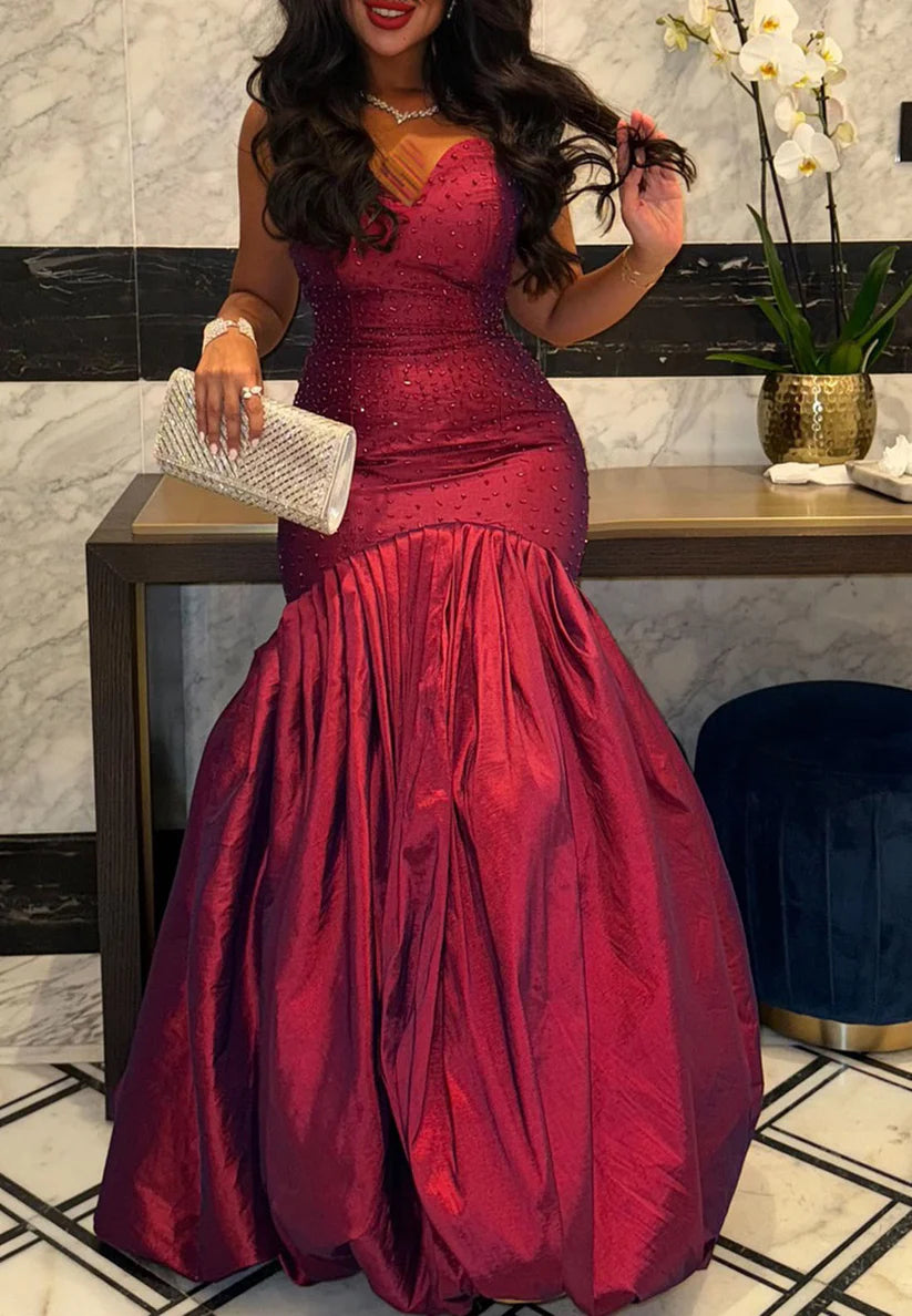 V-Neck Strapless Pleated Mermaid Evvening Dress simple gentle atmospheric and unique desi Bring summer colors to enhance whiteness