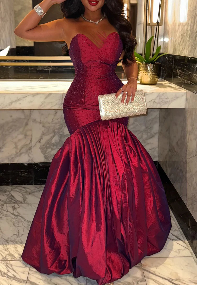 V-Neck Strapless Pleated Mermaid Evvening Dress simple gentle atmospheric and unique desi Bring summer colors to enhance whiteness